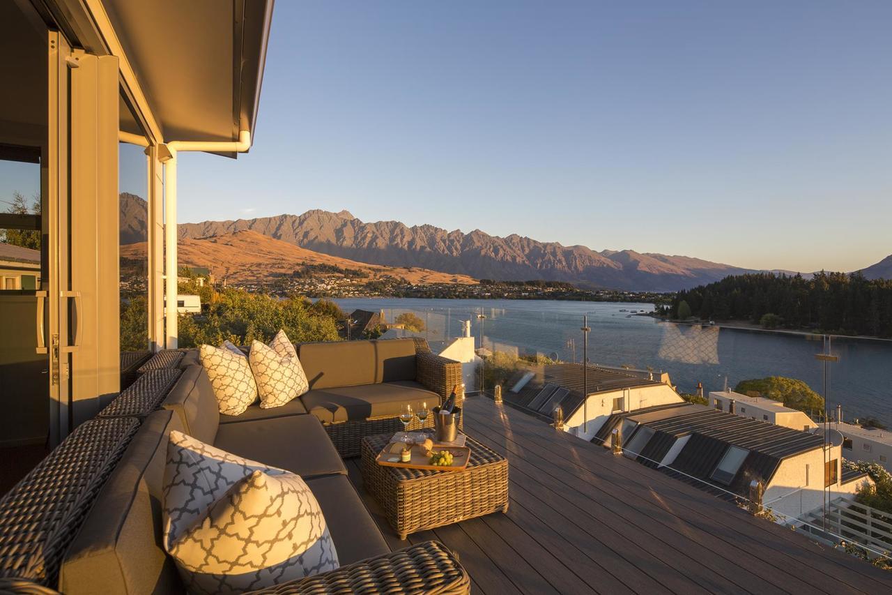 Lakefront Luxury By Amazing Accom Queenstown Exterior photo